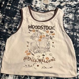 Xl women’s Woodstock baby tee